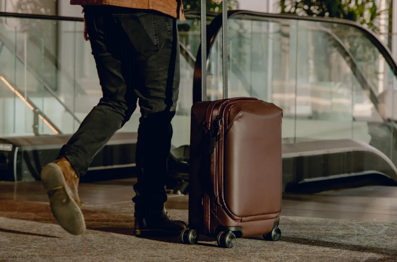 Peak Design Unveils Up to 50% Off Iconic Camera Bags 26