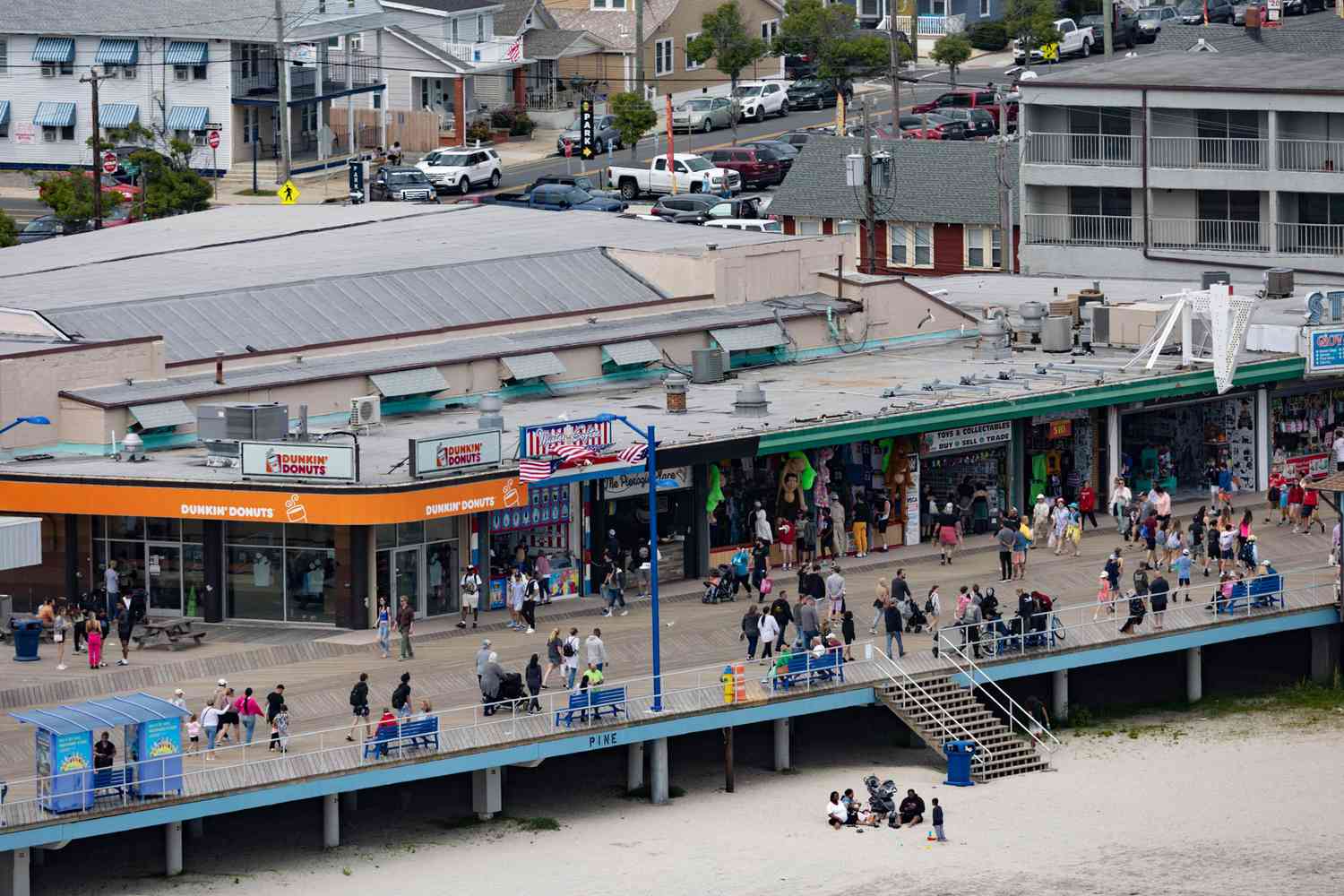 Ocean Breezes & Boardwalk Dreams: Discover New Jersey's Most Exclusive Coastal Escapes 13