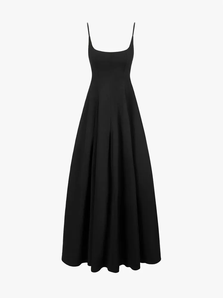 Chic Ensembles for Your 2026 Nuptial Attire 89