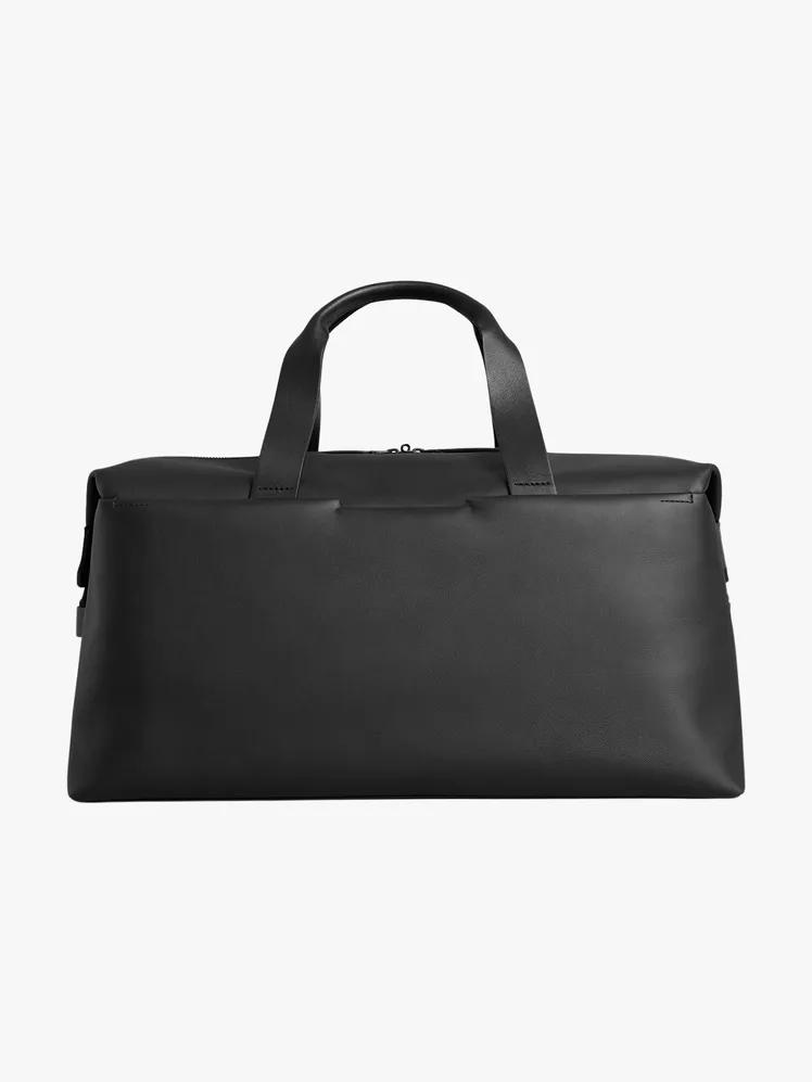 GQ's 2026 Edit: The Ultimate Gift Guide for the Discerning Man 130