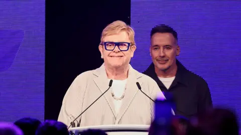 Global Sound Weavers: Fender, Rosalía, and Alon Honored at Ivors for Cultural Resonance 12