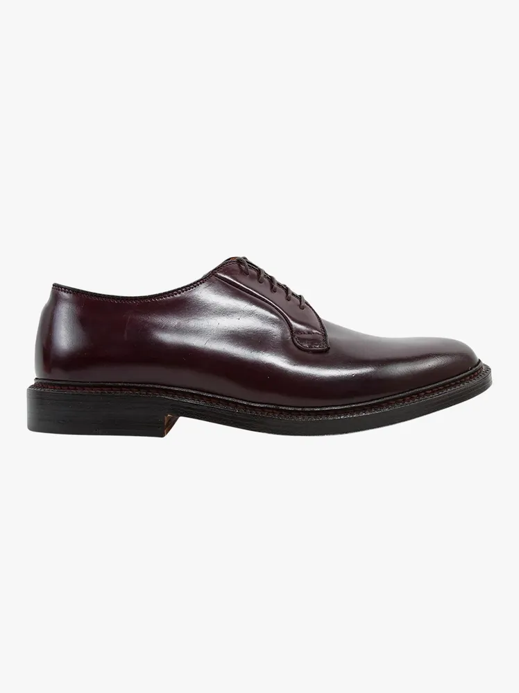 The Sharpest Shoe Pairings for Your Gray Suit 11