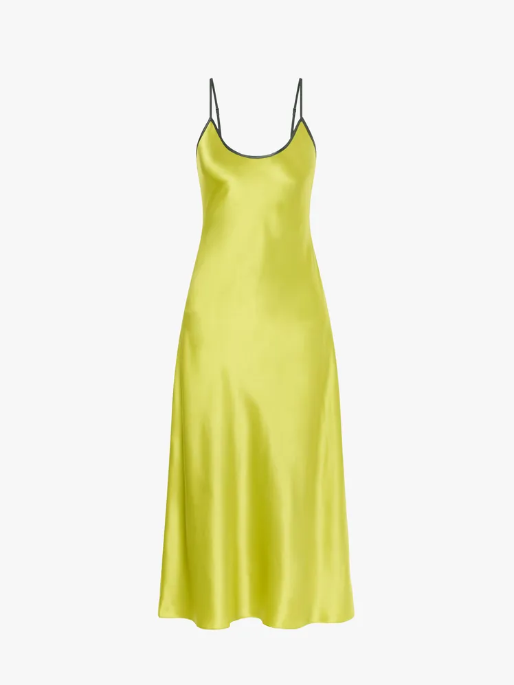 Navigating Nuances: A Connoisseur's Guide to Wedding Attire 77