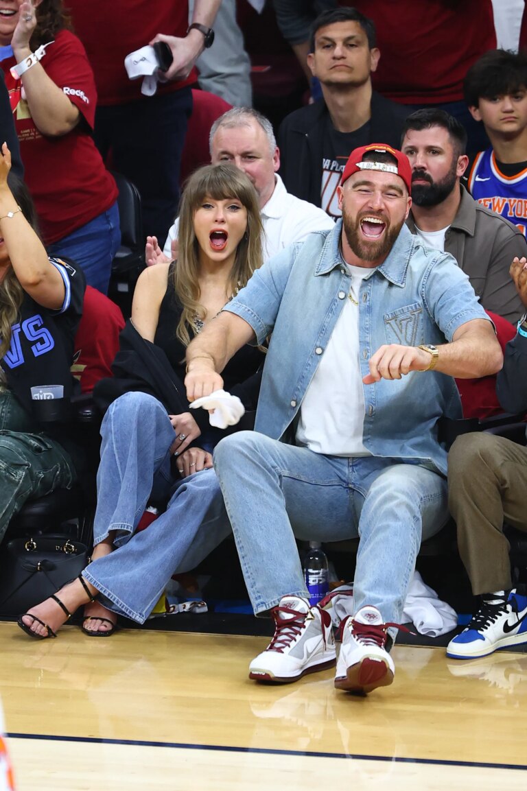 A Symphony of Style: Swift and Kelce Take Notes from Jenner and Chalamet's Courtside Panache 49