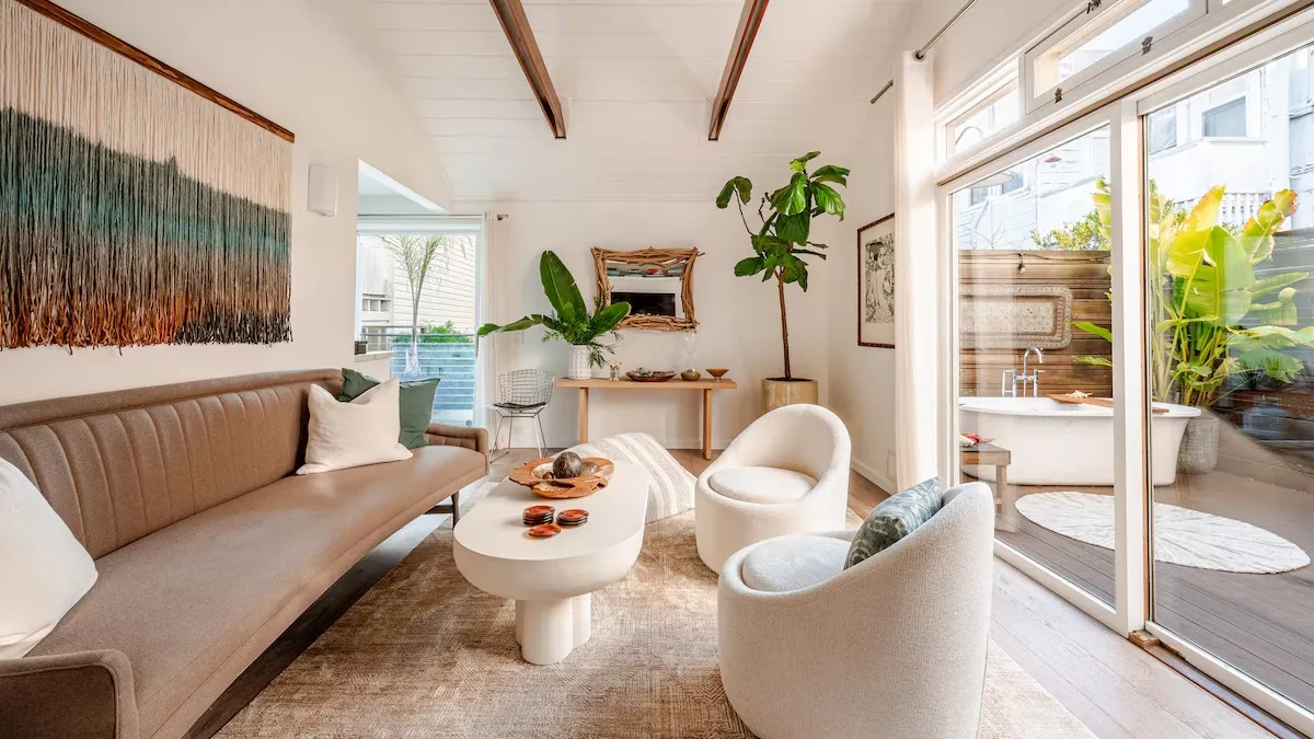 Gilded San Francisco: Curated Stays for the Discerning NorCal Voyager 10 Gilded San Francisco: Curated Stays for the Discerning NorCal Voyager 10