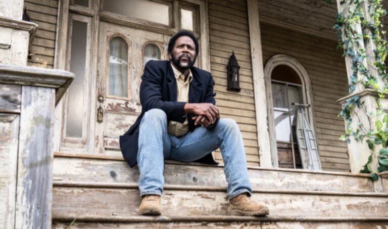 Weekend Binge: The Strategic Picks Dominating Streaming Platforms 46