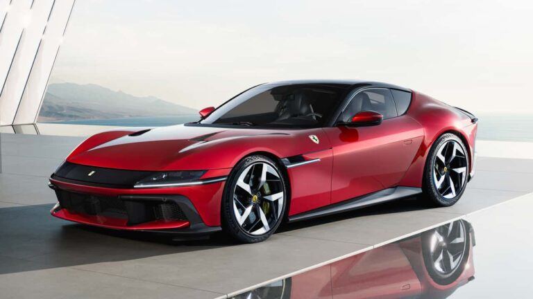 Ferrari's Manual Revival: A Performance Promise or Past Indulgence? 49