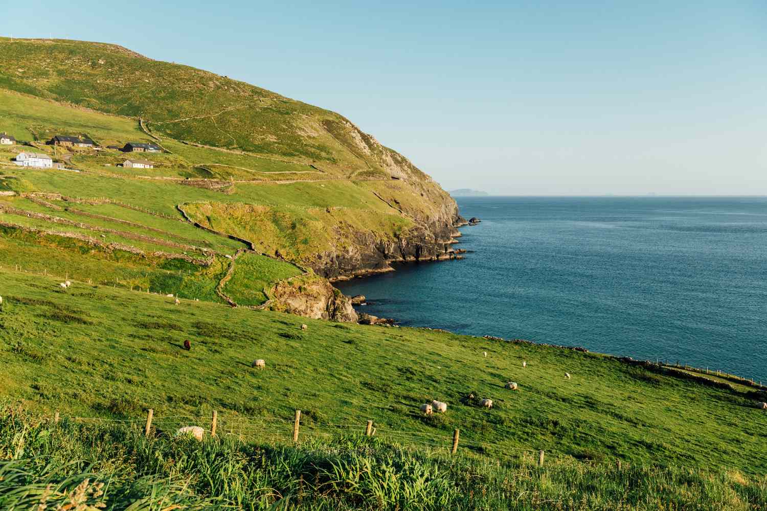 Curated European Voyages: Unforgettable Drives for the Discerning Explorer 12