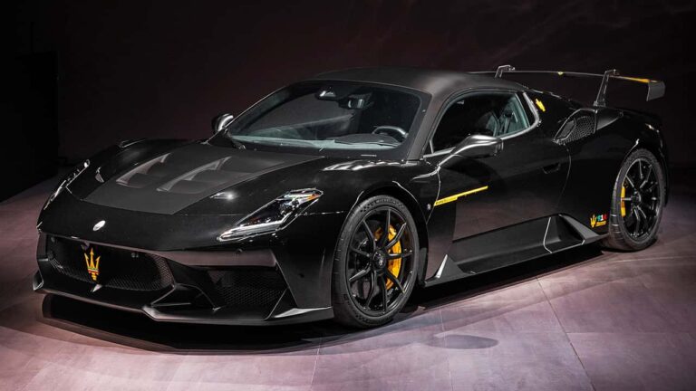 Maserati Unleashes Track-Bred GT2 Stradale: A One-Off Masterpiece for the Elite Collector 3 Maserati Unleashes Track-Bred GT2 Stradale: A One-Off Masterpiece for the Elite Collector 3