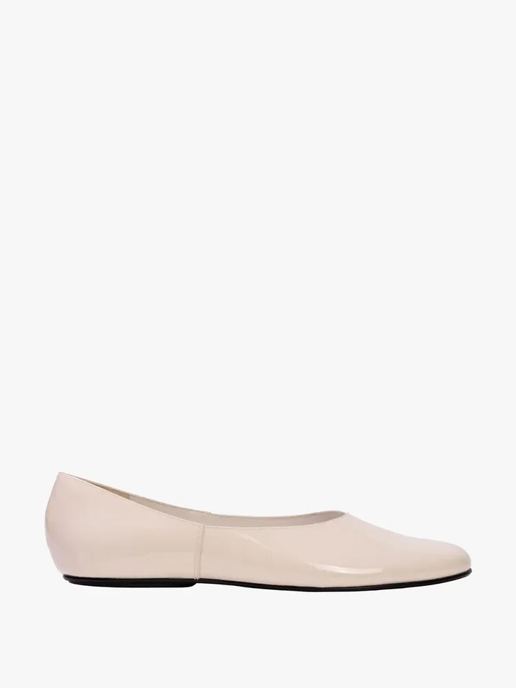 Step into Summer 2026: The Footwear Edit 142 Step into Summer 2026: The Footwear Edit 142