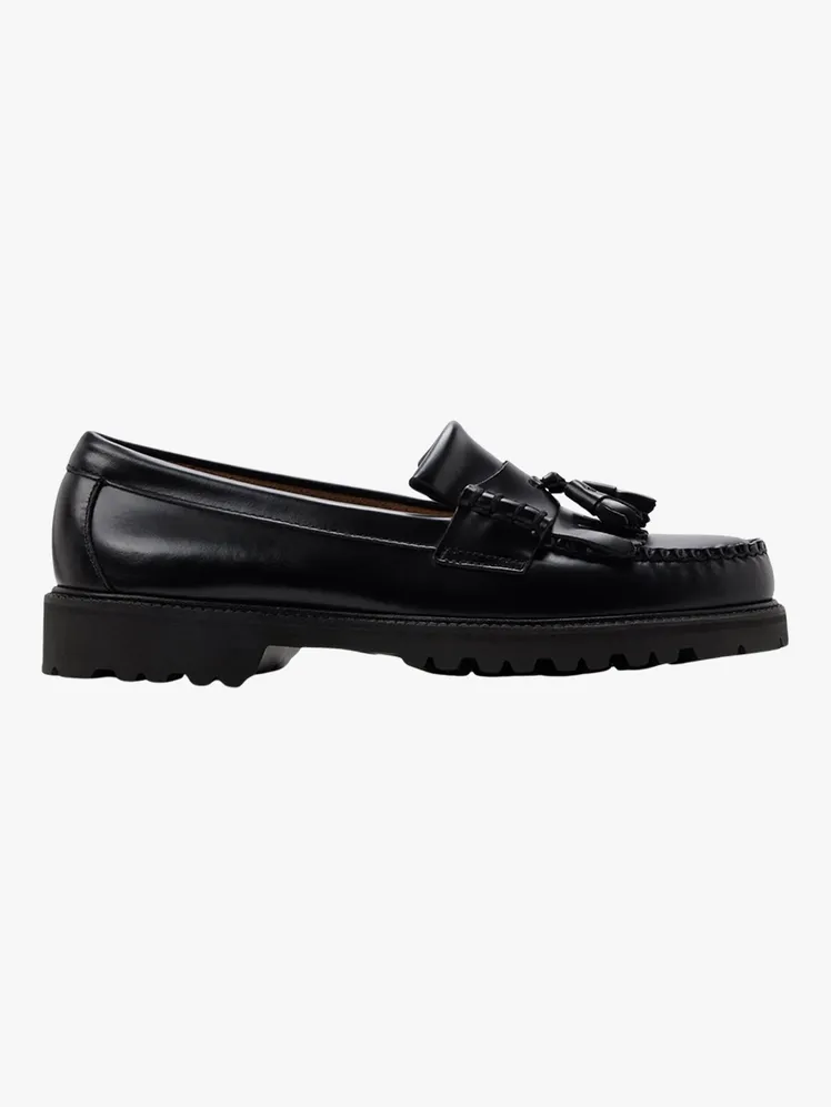 Effortless Summer Style: 6 Execs on Their Go-To Footwear 11