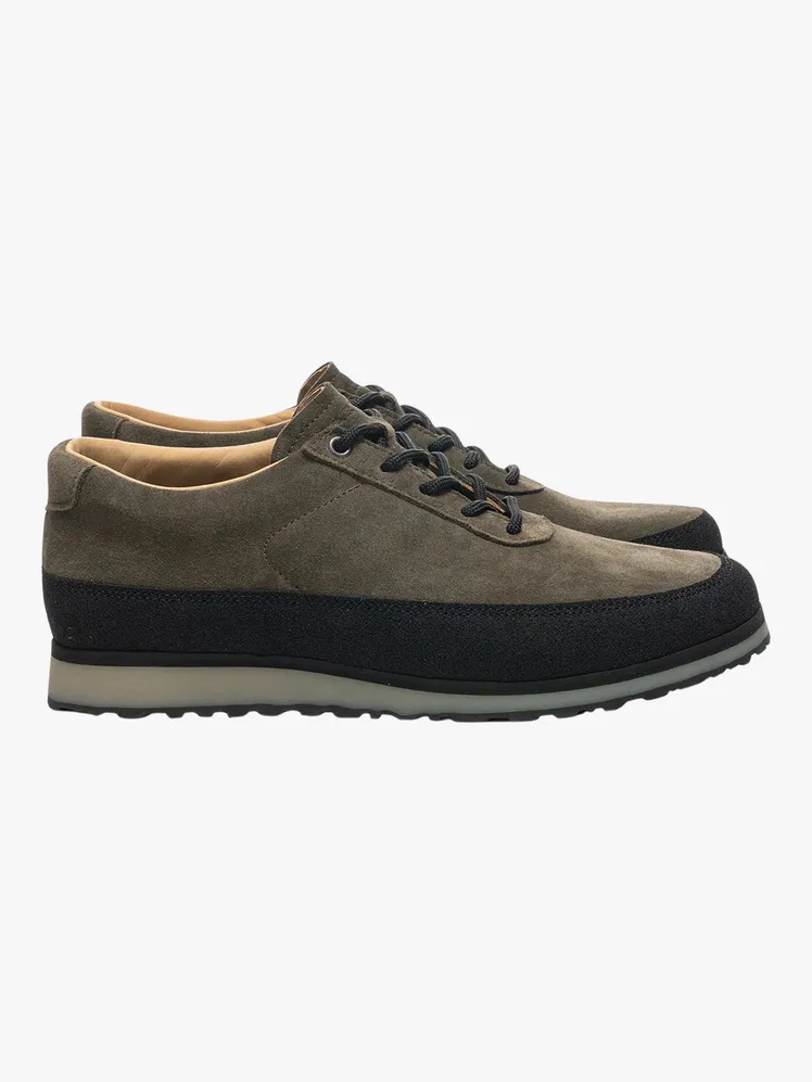 Beyond the Algorithm: Curated Menswear Picks for the Discerning Executive 47
