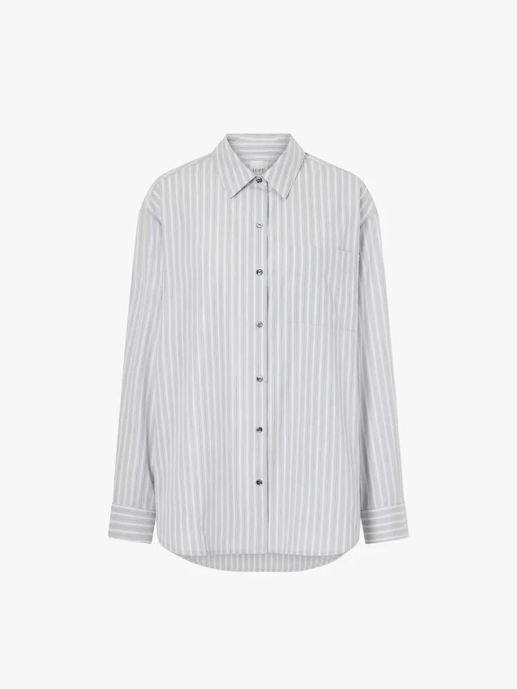Effortless Summer Chic: Seven Ways to Master the Button-Up 68