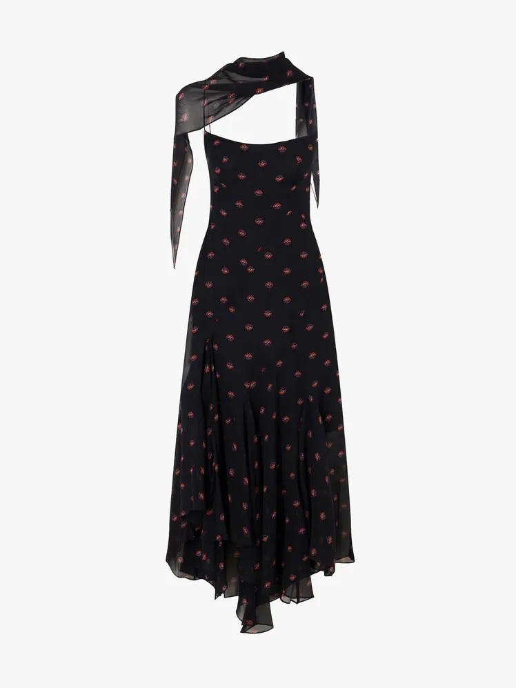 Chic Summer Sojourns: A Curated Edit of 2026's Must-Have Dresses 33
