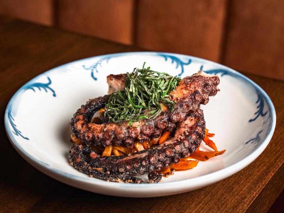 **East Village Welcomes Sono: A New Era of Korean Cuisine Unfolds** 6