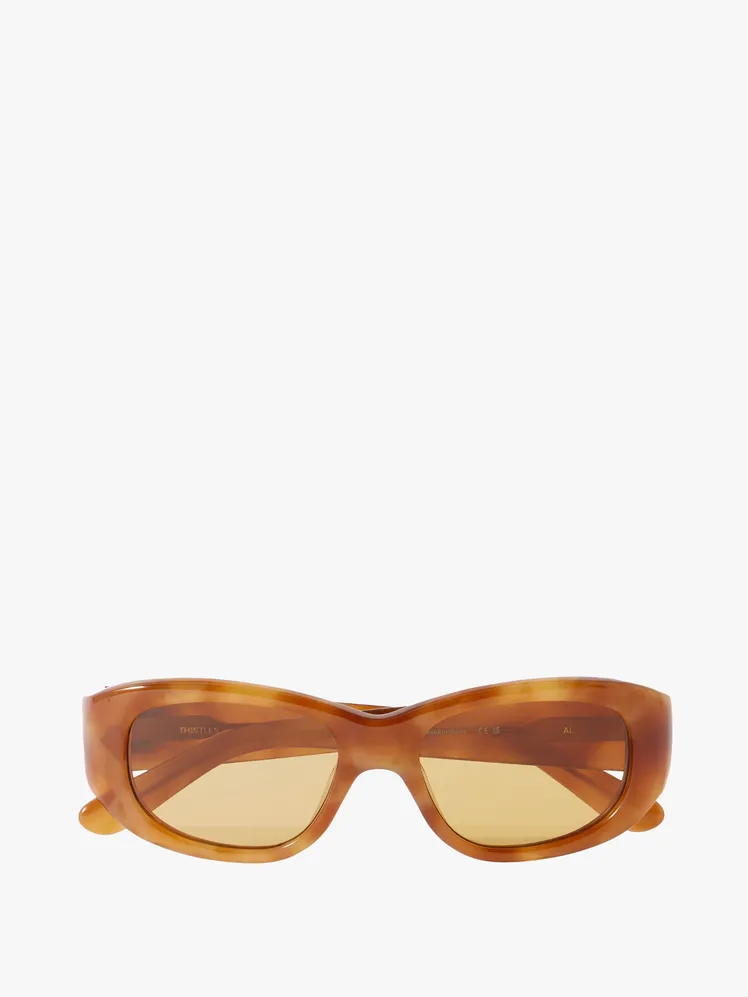 Effortless Urban Style: Summer's Chicest Ensembles Reimagined 129