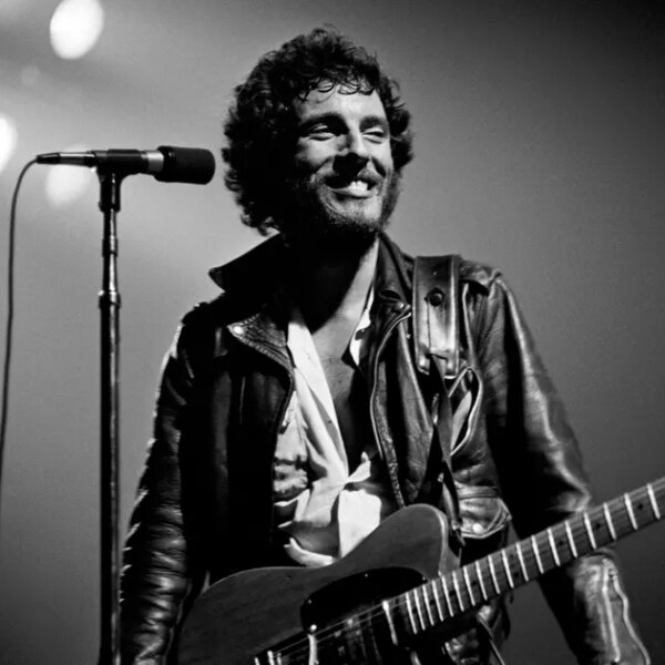 The Boss’s Masterclass: How This Iconic Compilation Dominated the Charts and Defined an Era