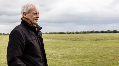 Echoes of the Great War: Aerodrome Honors Pioneer Aviator Through Family Legacy 8
