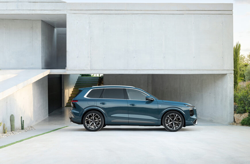 Business Style news 149 Audi’s Refined Third-Generation Q7 and SQ7: A New Benchmark in…