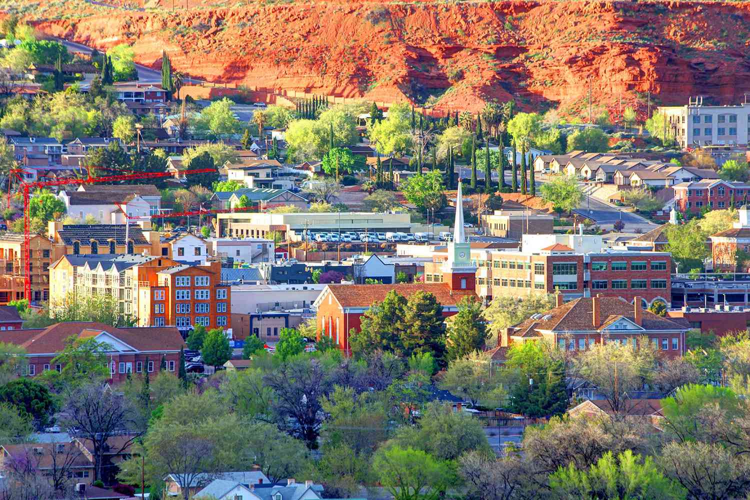 Utah's Emerald Gems: Beyond the Parks to Uncharted Turquoise Havens 32