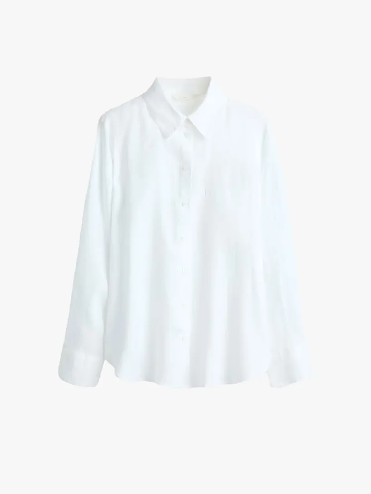 Effortless Summer Chic: Seven Ways to Master the Button-Up 107