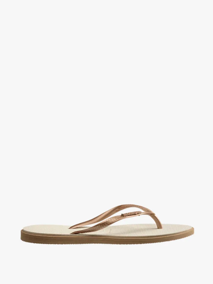 Chic Summer Soles: Unearth Unbeatable Havaianas Styles This Prime Event 27