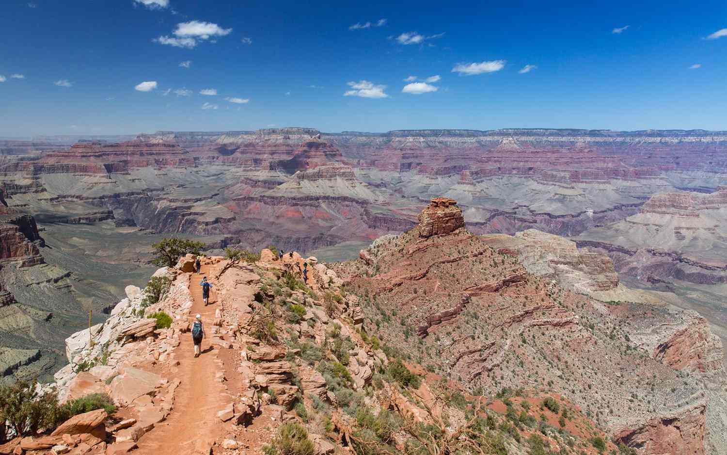 Conquer America's Wild Soul: A Saga of Iconic Trails 32