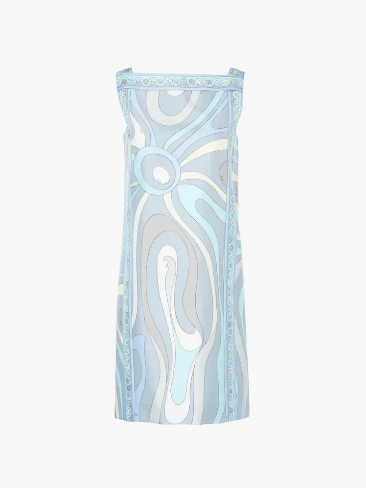 Chic Cocktail Dresses: Elevate Your Wedding Guest Style 41