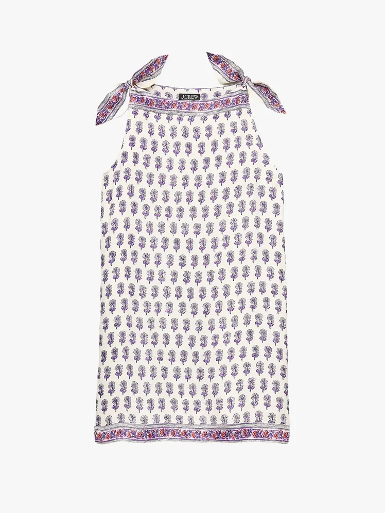 Chic Summer Sojourns: A Curated Edit of 2026's Must-Have Dresses 36