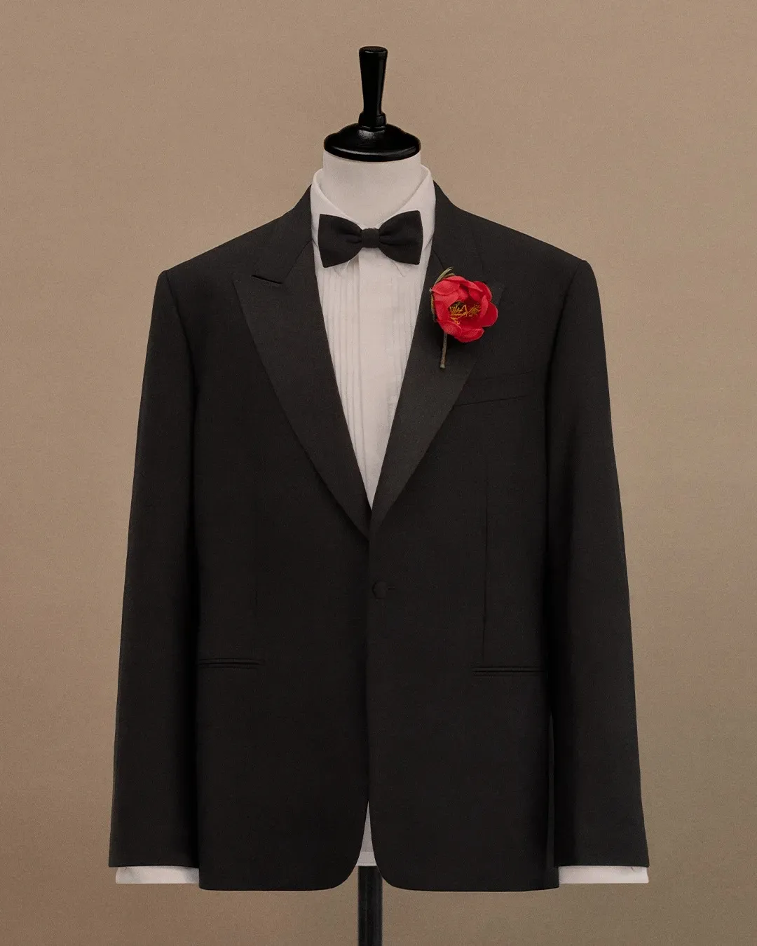 Turner's Wedding Day Game Plan: The Suit That Stole the Show 9