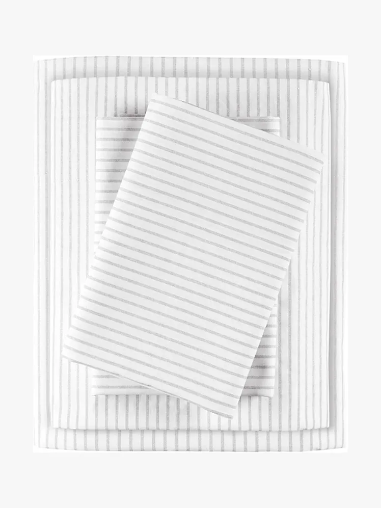 Timeless Elegance: Curated Bed Linens for the Discerning Estate 32