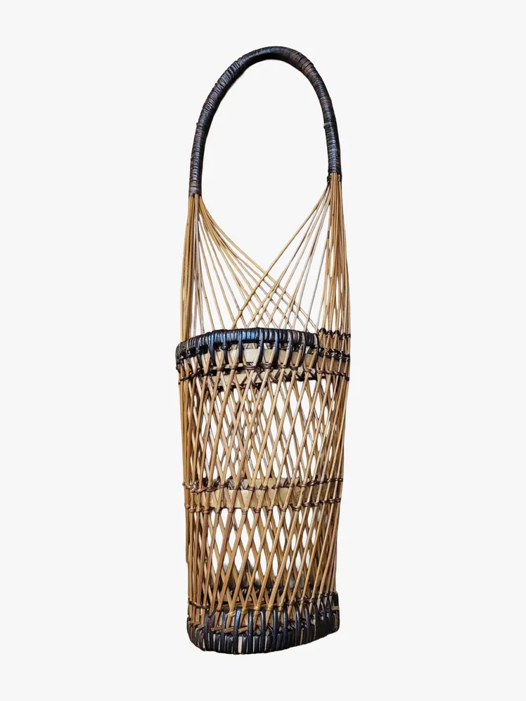 Artisan Heirlooms: A Woven Legacy for the Discerning Dwelling 37