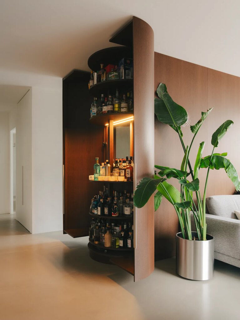 The Art of Parisian Living: Steel, Space, and Sophistication Redefined. 1
