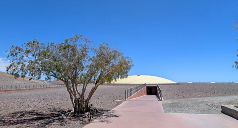 Atacama's Celestial Observatory: Where Cosmic Ambition Meets Stark Desert Grandeur 17