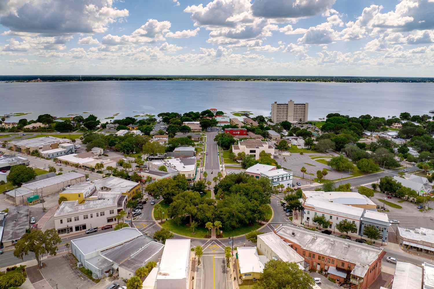 Whispers of the Water: Discover Florida's Secret Lake Havens 11