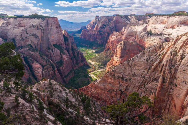 Utah's Emerald Gems: Beyond the Parks to Uncharted Turquoise Havens 25