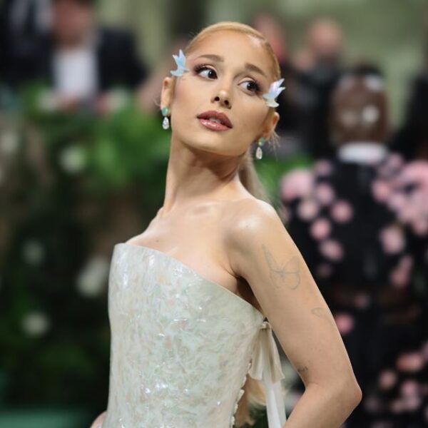Business Style news 114 Ariana Grande’s Music Ban: White House Faces Backlash Over Controversial…
