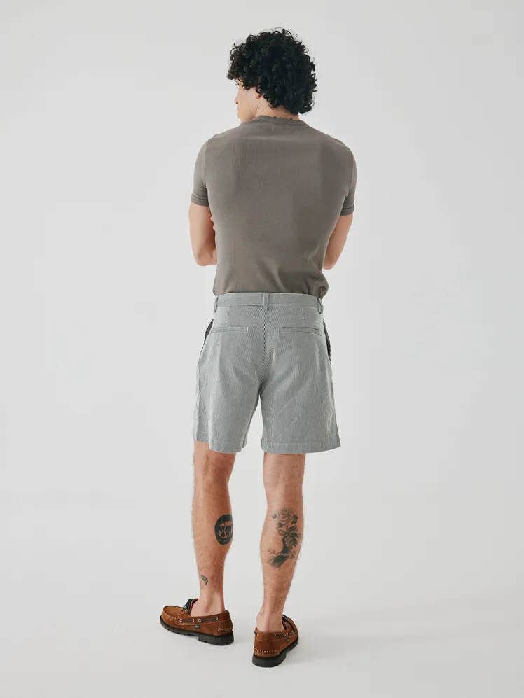 GQ's Picks: The Ultimate Linen Shorts for the Modern Man 2026 18