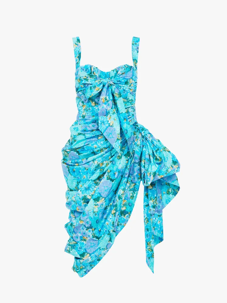 Chic Cocktail Dresses: Elevate Your Wedding Guest Style 53