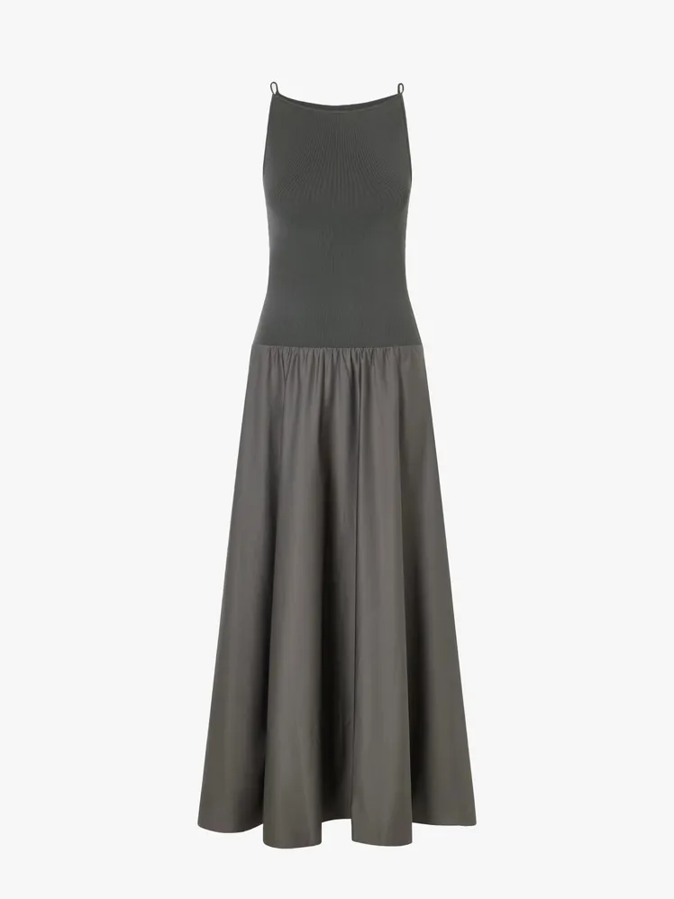 Effortless Summer Elegance for the Modern Woman 20