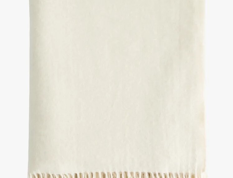 Whispers of Silk: Curated Comfort for the Discerning Abode