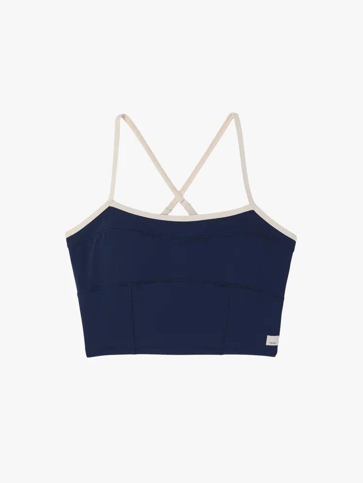 Elevated Athleisure: Vogue's Guide to Chic Activewear Styling 115