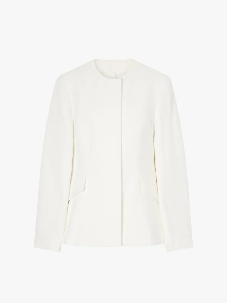 Effortless Urban Style: Summer's Chicest Ensembles Reimagined 107