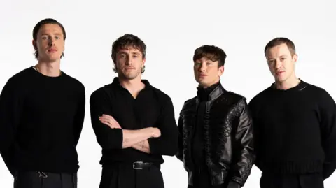 Hamburg's Echoes: Adolescent Stars Reimagine Beatlemania's Genesis 8