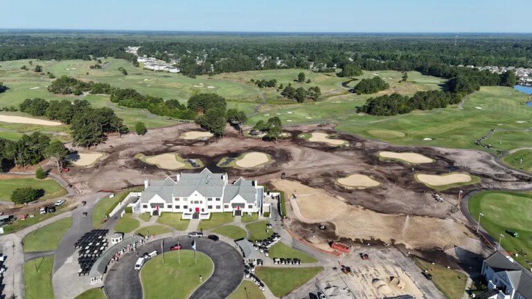 **Beyond the Back Nine: How Golf Resorts Are Redefining Strategy with Par 3 Investments** 64 **Beyond the Back Nine: How Golf Resorts Are Redefining Strategy with Par 3 Investments** 64