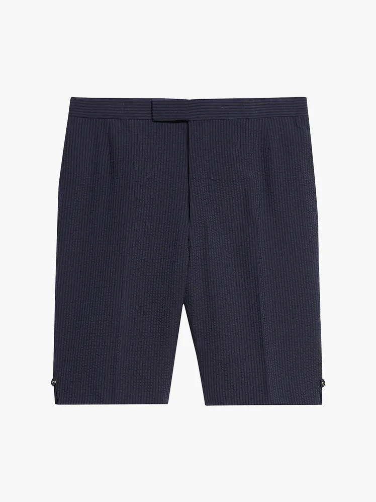 Summer's Sharpest Statements: Elite Shorts for the Modern Man 32