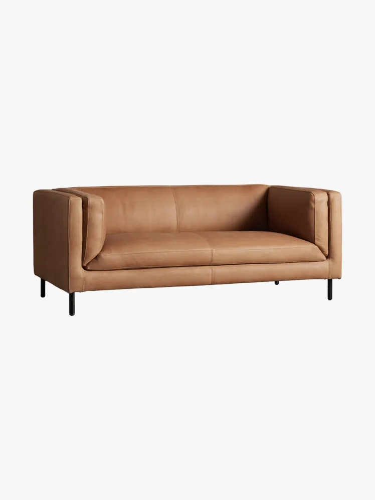 Heirloom Leathers: Curated Comfort for the Discerning Connoisseur 23