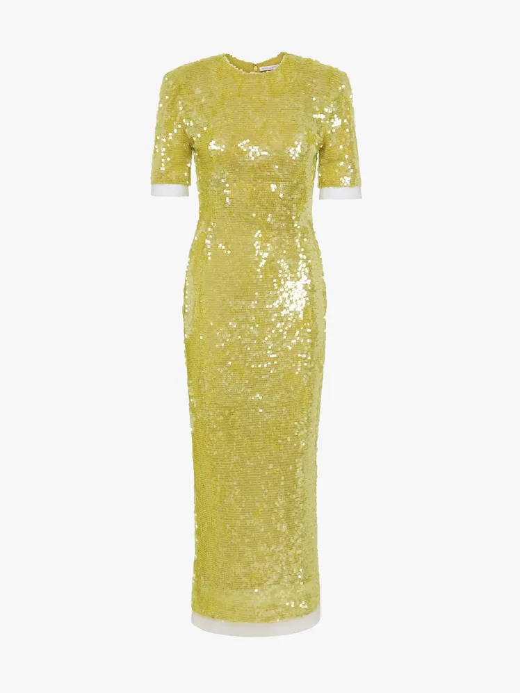 Chic Cocktail Dresses: Elevate Your Wedding Guest Style 49
