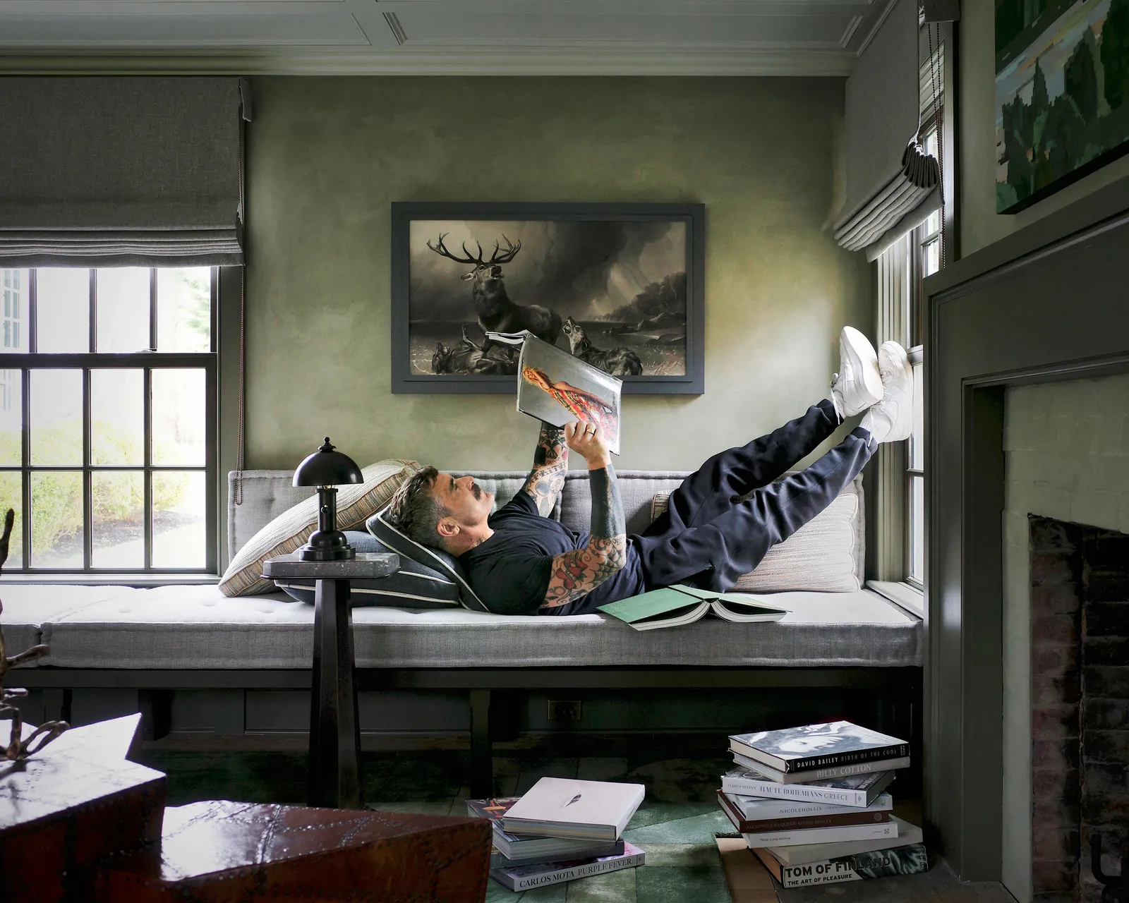A Curator's Canvas: Douglas Friedman's Haven of Enduring Elegance 17
