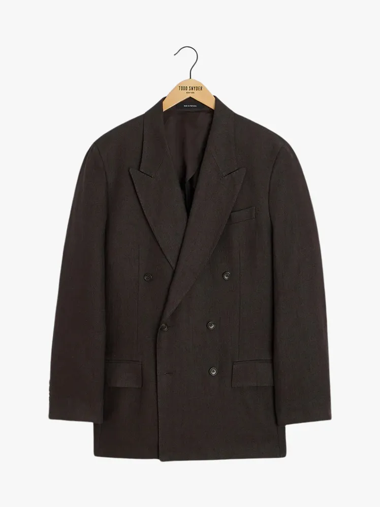 The Summer Wardrobe Upgrade: 18 Essentials for the Modern Executive 126